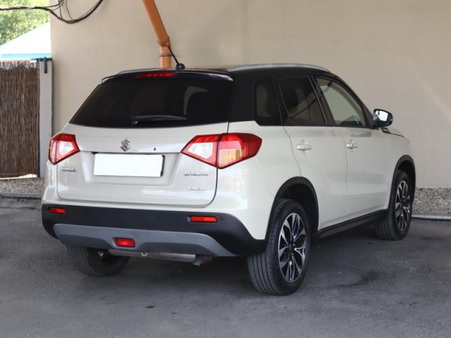 Suzuki Vitara  1.6 VVT Elegance