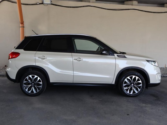 Suzuki Vitara  1.6 VVT Elegance