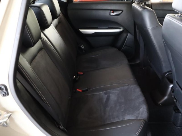Suzuki Vitara  1.6 VVT Elegance
