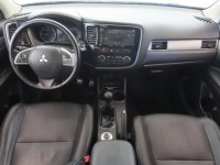 Mitsubishi Outlander  2.2 DI-D 