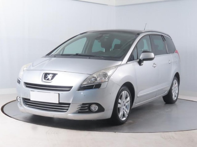 Peugeot 5008  1.6 HDi 