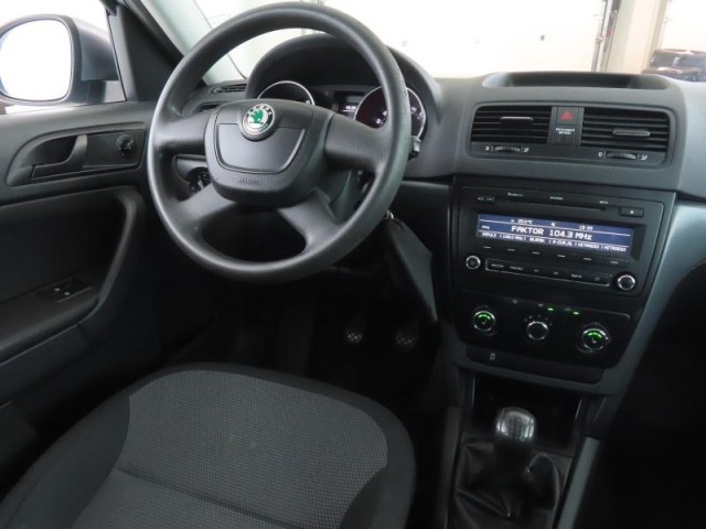 Škoda Yeti  1.2 TSI Active