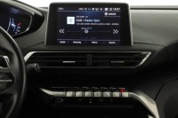 Peugeot 3008  1.5 BlueHDi 