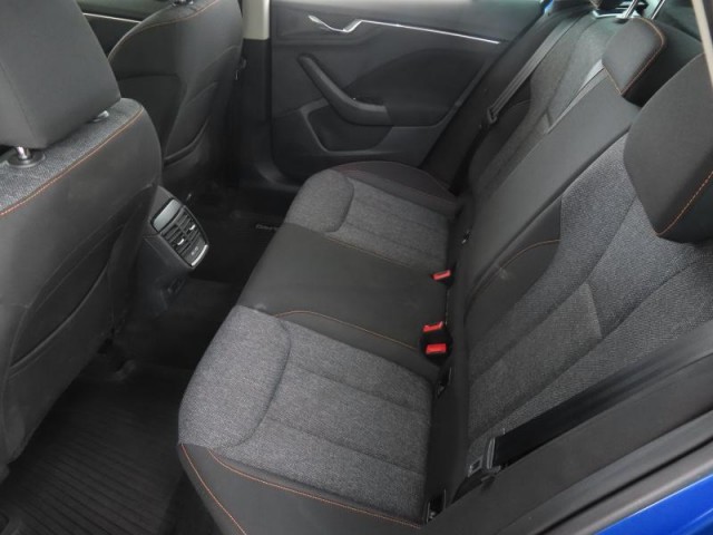 Škoda Kamiq  1.5 TSI 
