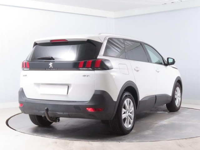 Peugeot 5008  PureTech 130 