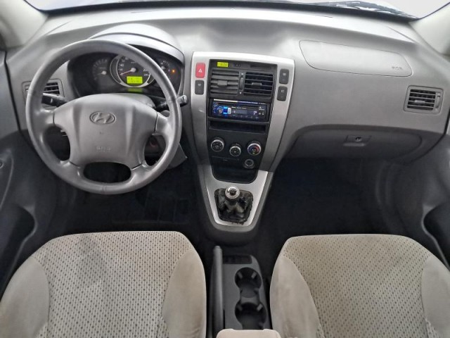 Hyundai Tucson  2.0 i 