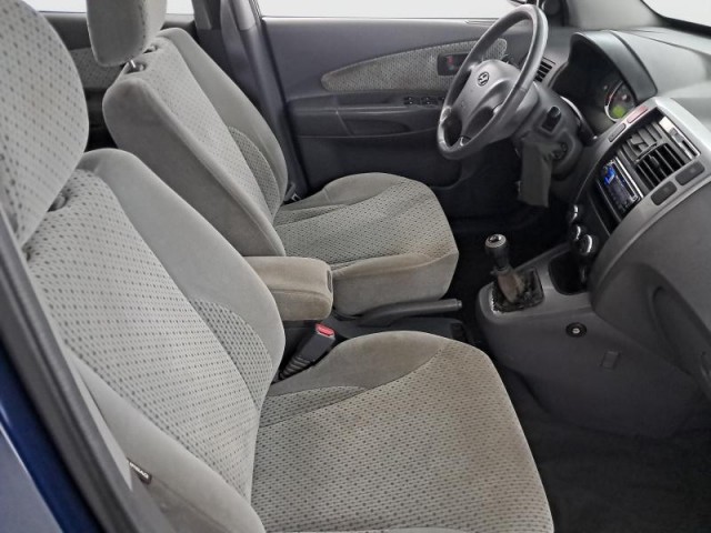 Hyundai Tucson  2.0 i 