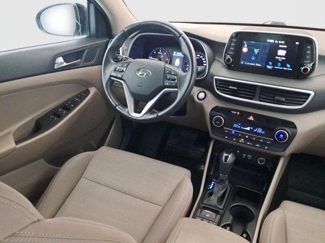 Hyundai Tucson  2.0 CRDi 