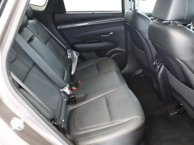 Hyundai Tucson  1.6 T-GDI PHEV 