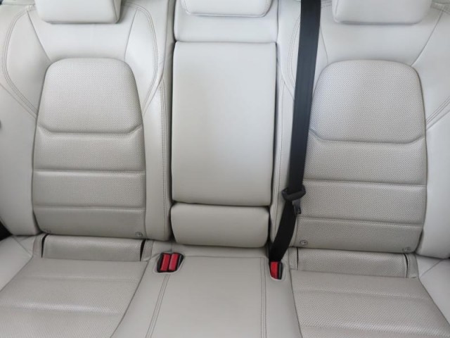 Mazda CX-5  2.5 Skyactiv-G Revolution TOP