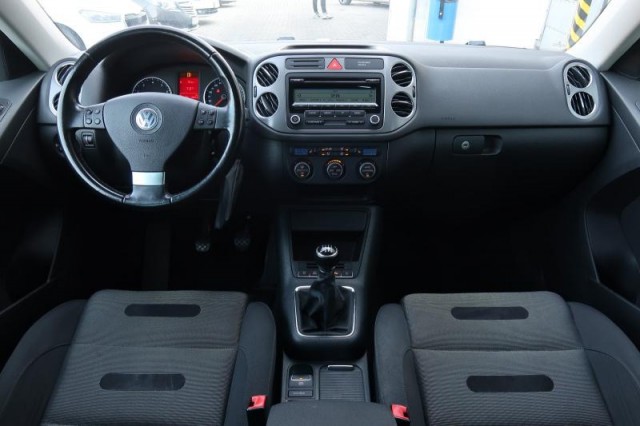 Volkswagen Tiguan  1.4 TSI Sport