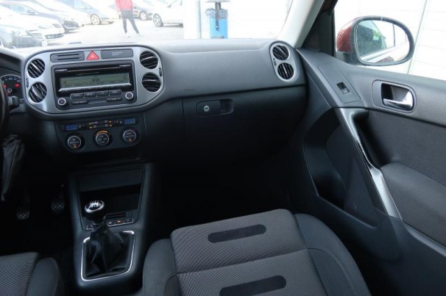 Volkswagen Tiguan  1.4 TSI Sport