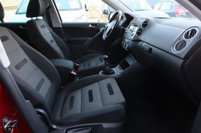 Volkswagen Tiguan  1.4 TSI Sport