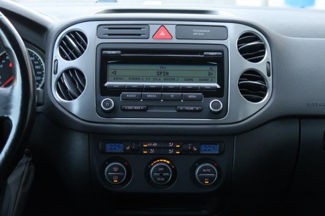 Volkswagen Tiguan  1.4 TSI Sport