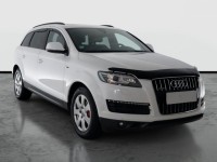 Audi Q7  3.0 TDI .