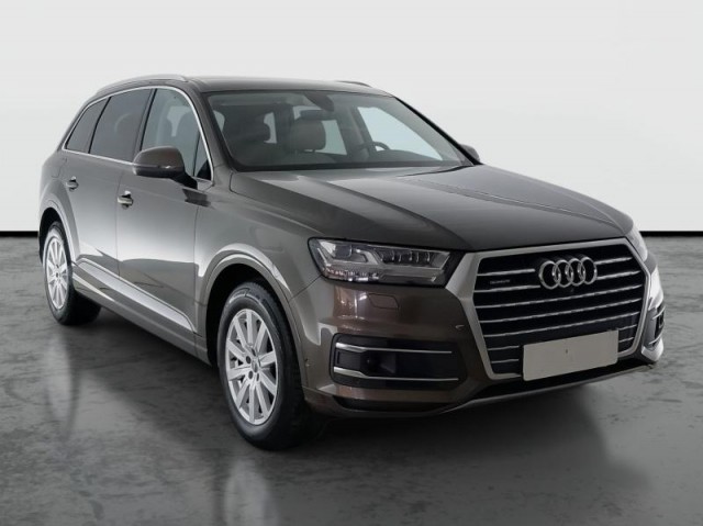 Audi Q7  3.0 TDI 