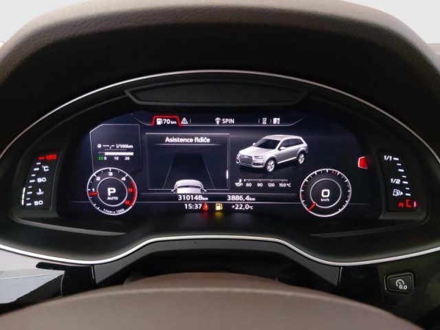 Audi Q7  3.0 TDI 