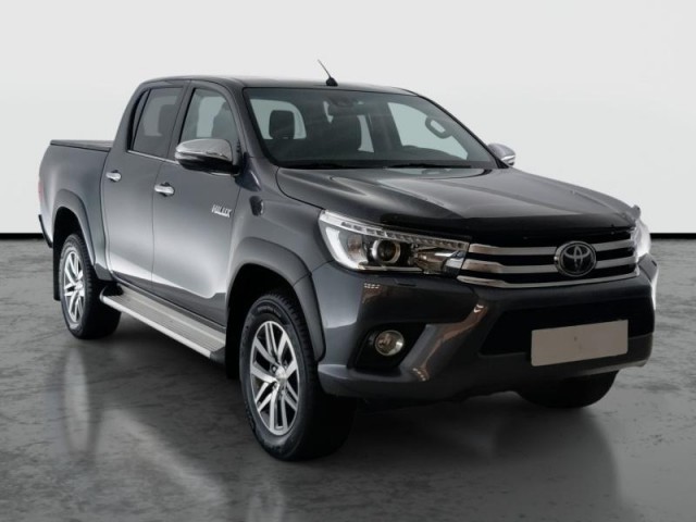 Toyota Hilux  2.4 D-4D DoubleCab