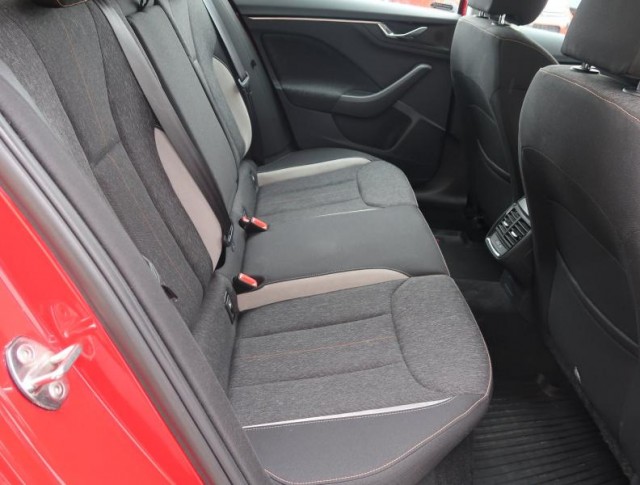 Škoda Kamiq  1.0 TSI 