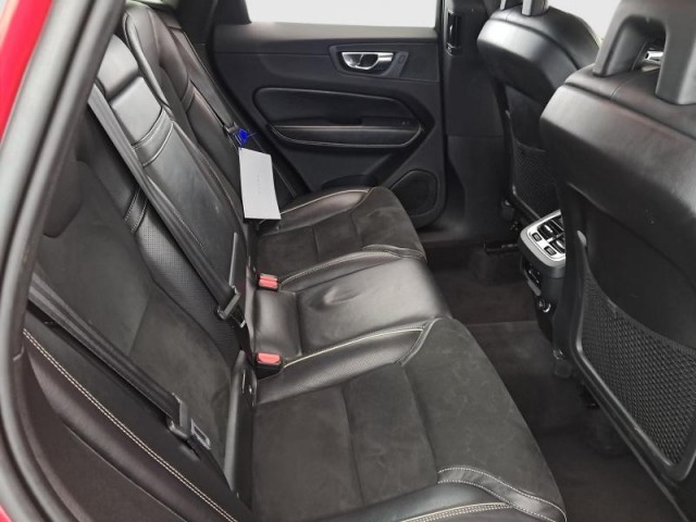 Volvo XC60  T5 AWD R-Design