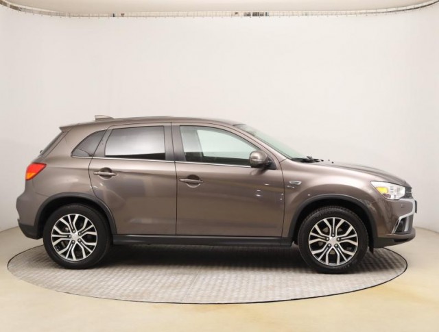 Mitsubishi ASX  1.6 MIVEC 