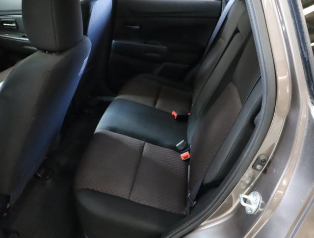 Mitsubishi ASX  1.6 MIVEC 