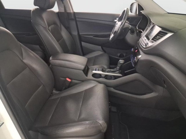 Hyundai Tucson  1.7 CRDi Select