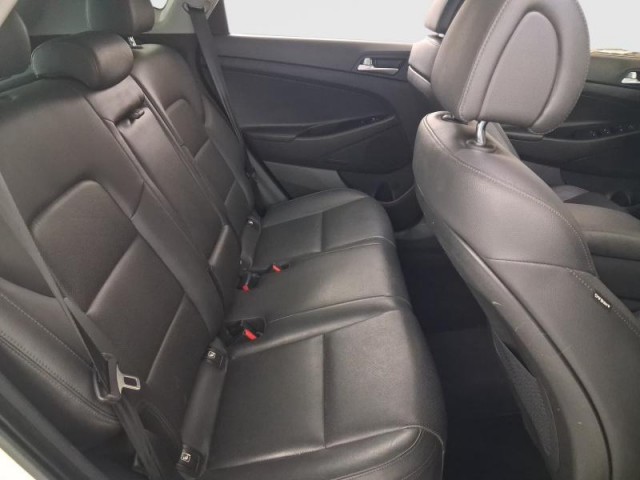 Hyundai Tucson  1.7 CRDi Select
