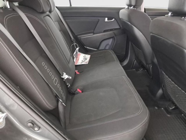 Kia Sportage  2.0 CRDi 