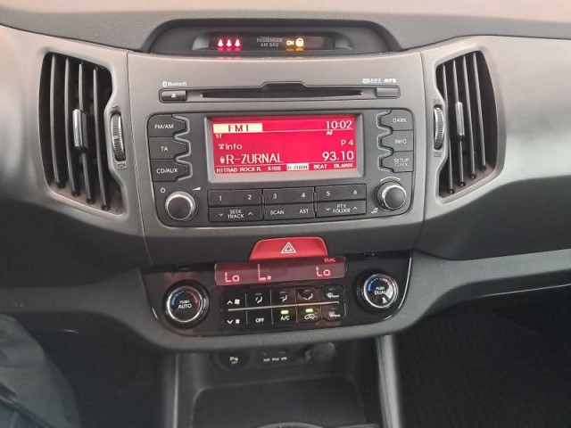 Kia Sportage  2.0 CRDi 