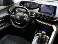Peugeot 3008  1.2 PureTech 