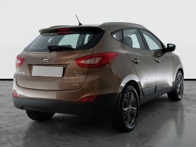 Hyundai ix35  2.0 CRDi Trikolor