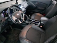 Hyundai ix35  2.0 CRDi Trikolor