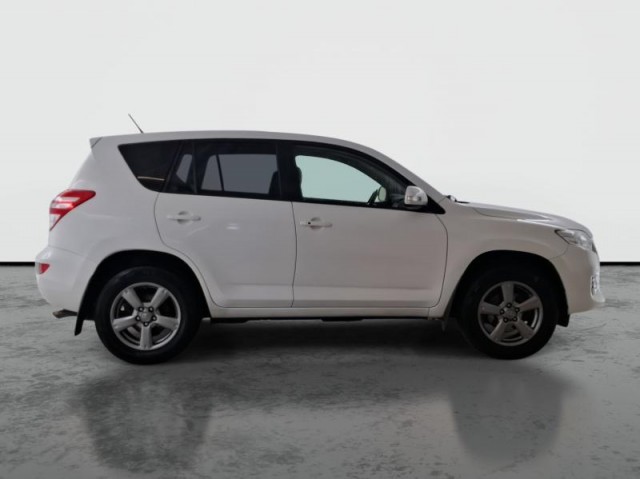 Toyota RAV 4  2.2 D-4D 