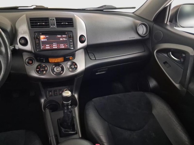 Toyota RAV 4  2.2 D-4D 