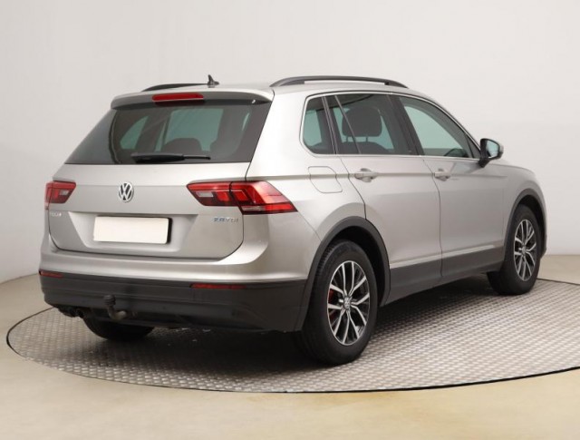 Volkswagen Tiguan  2.0 TDI Comfortline