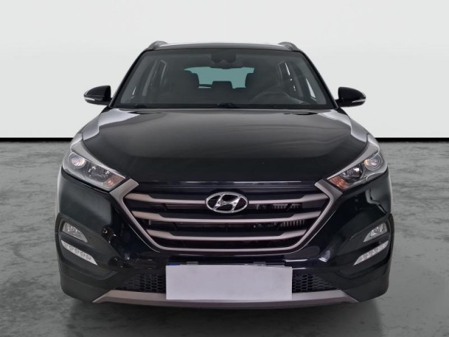 Hyundai Tucson  1.7 CRDi Trikolor