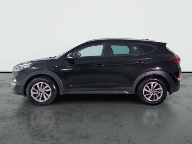 Hyundai Tucson  1.7 CRDi Trikolor