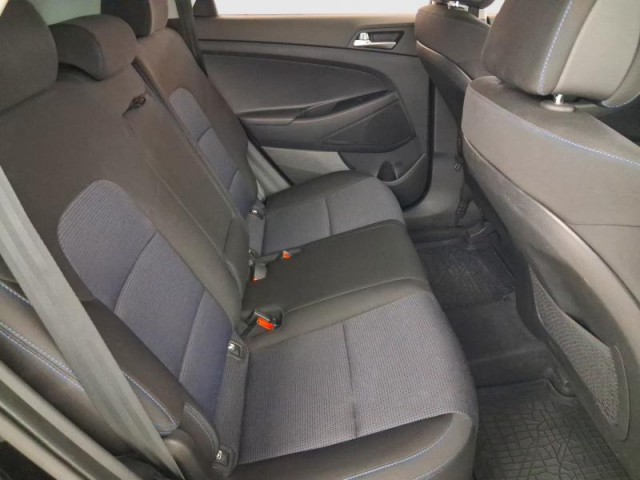 Hyundai Tucson  1.7 CRDi Trikolor