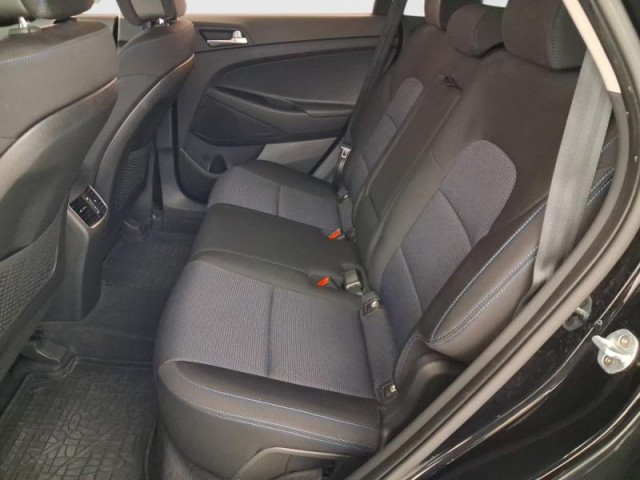 Hyundai Tucson  1.7 CRDi Trikolor