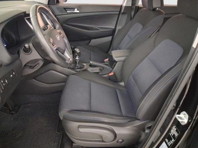 Hyundai Tucson  1.7 CRDi Trikolor