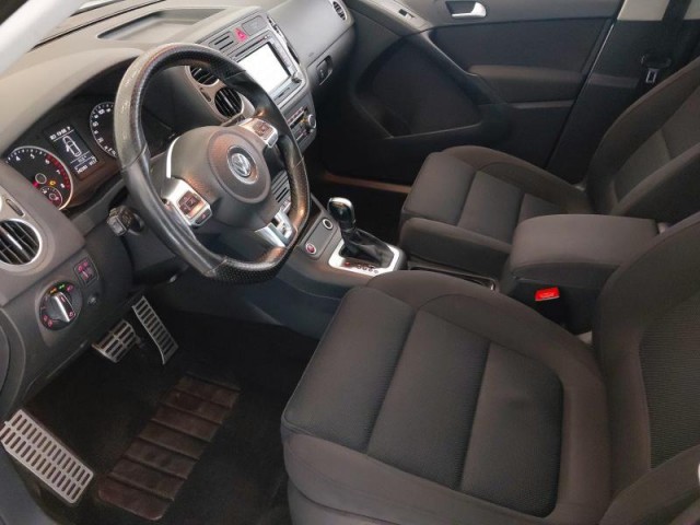 Volkswagen Tiguan  2.0 TSI R-Line