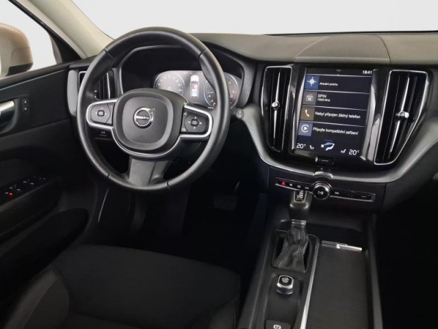Volvo XC60  D4 Momentum