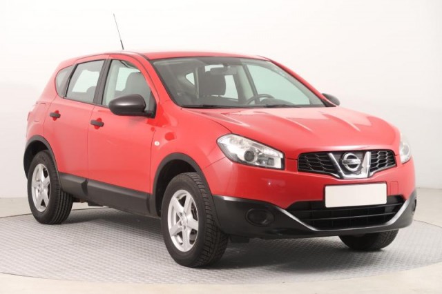 Nissan Qashqai  1.6 