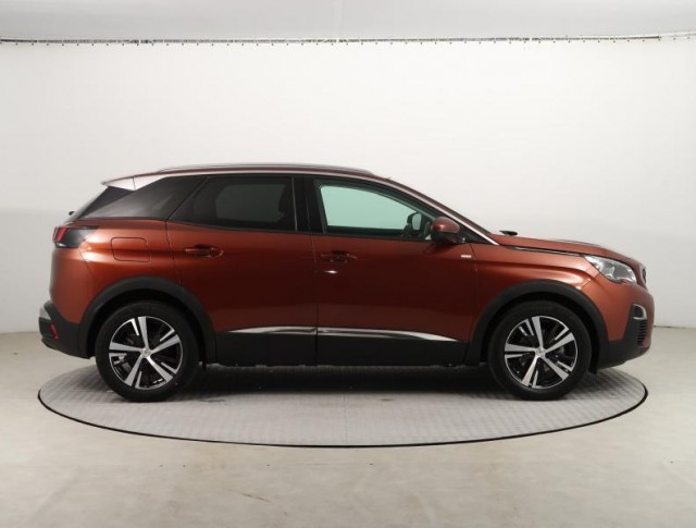 Peugeot 3008  1.2 PureTech 