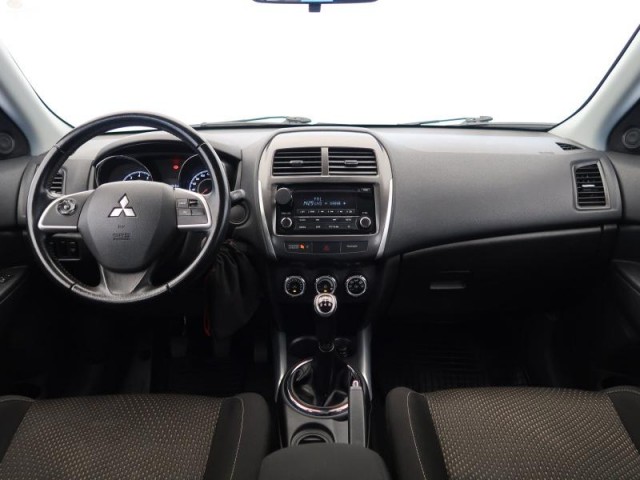 Mitsubishi ASX  1.6 MIVEC 