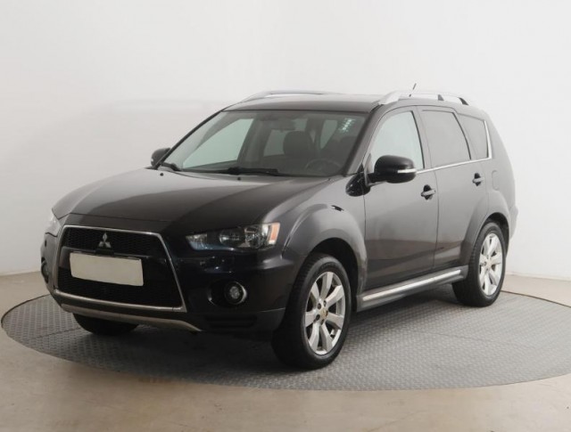 Mitsubishi Outlander  2.0 DI-D 