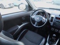 Mitsubishi Outlander  2.0 DI-D 