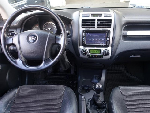 Kia Sportage  2.0 16V 