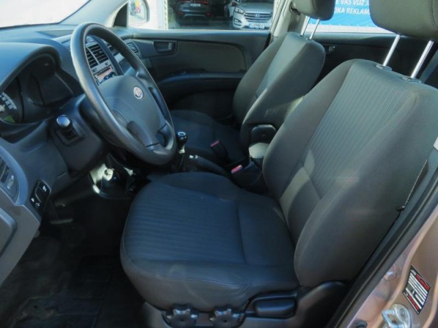 Kia Sportage  2.0 16V 